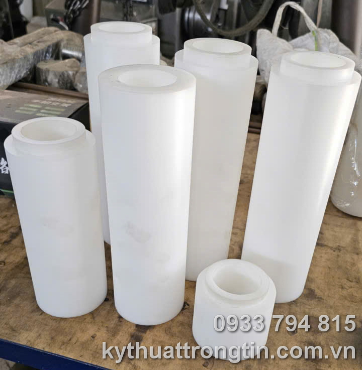 Gia công nhựa POM
