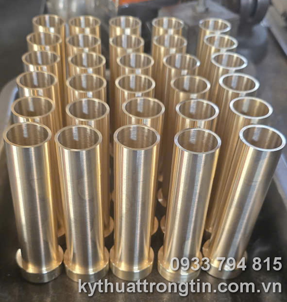 Ống lót thau