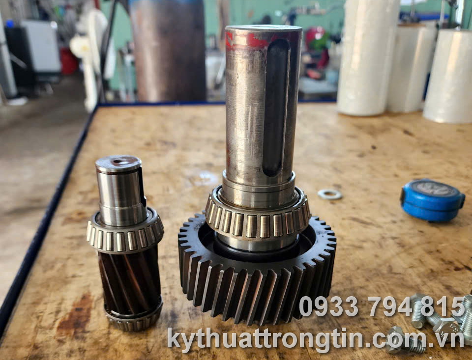 Phục hồi bánh răng hộp giảm tốc