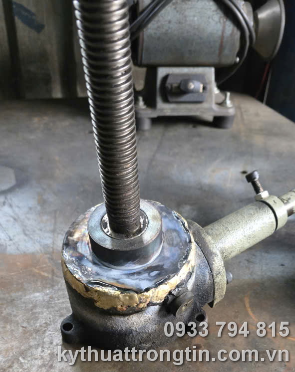 Phục hồi vỏ hộp giảm tốc